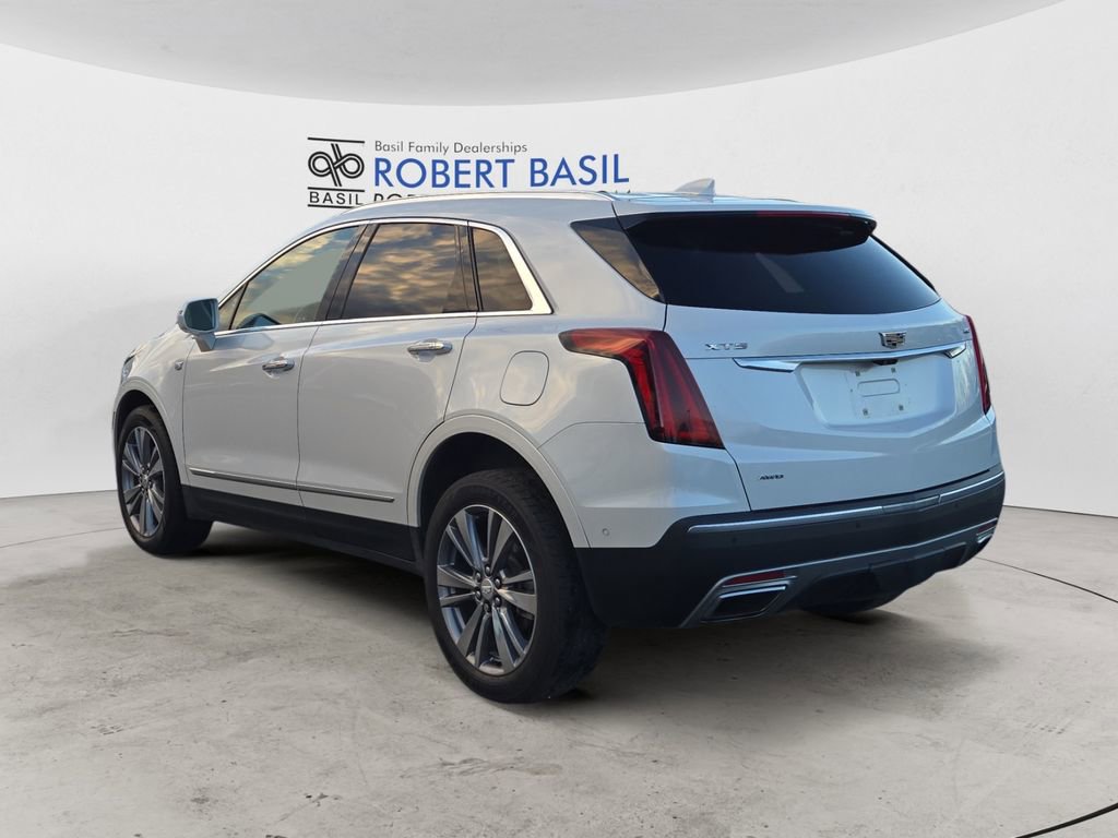 2020 Cadillac XT5 Premium Luxury photo 3