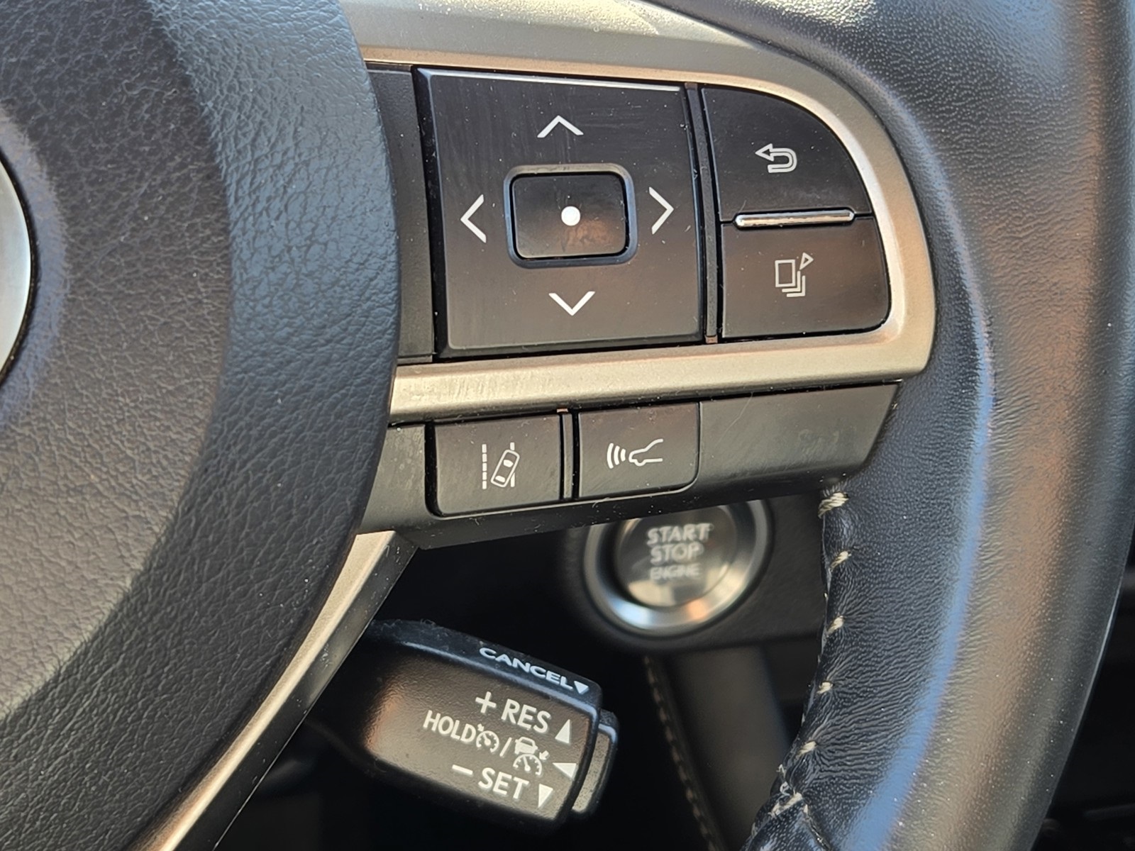 2022 Lexus RX 350 photo 18