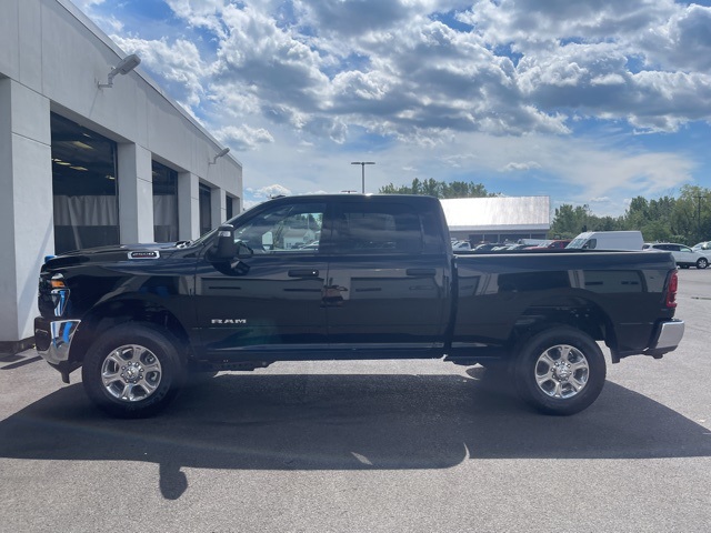 2026 Ram 2500 Big Horn photo 4