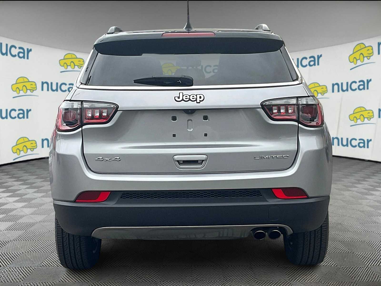 2022 Jeep Compass Limited photo 2