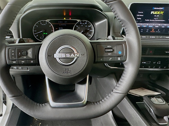 2024 Nissan Rogue SV photo 15