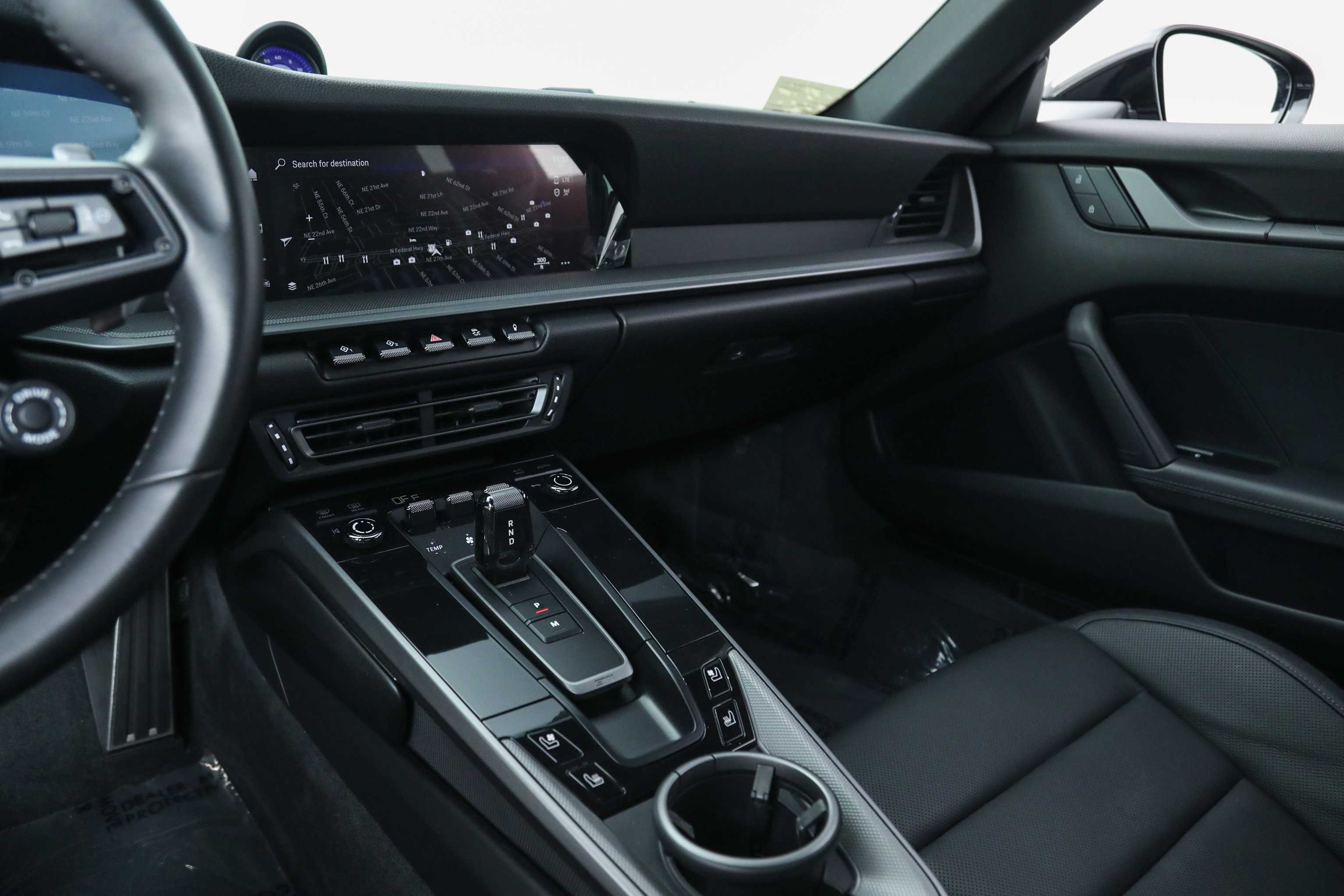 2022 Porsche 911 4 photo 30