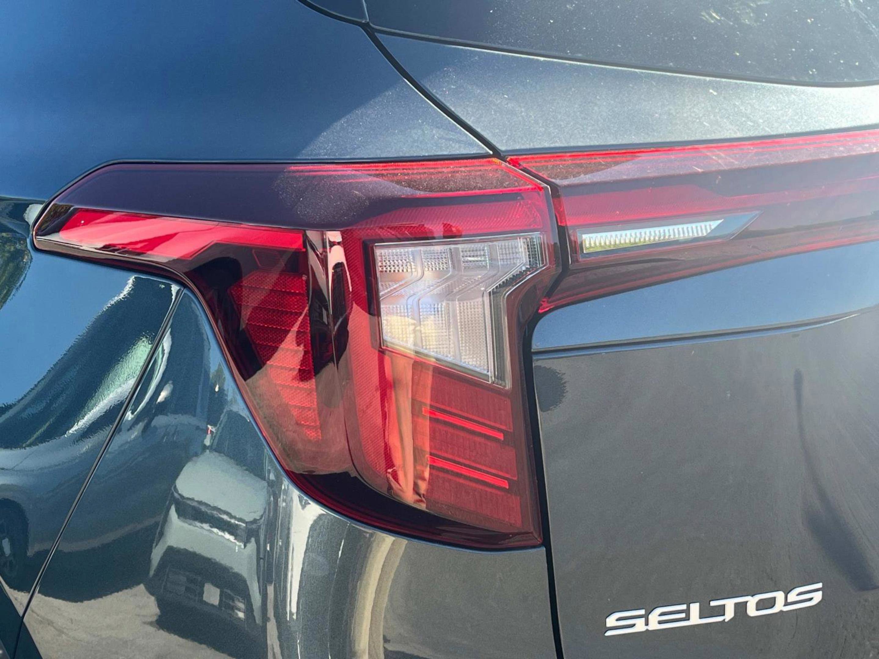 2026 Kia Seltos S photo 5