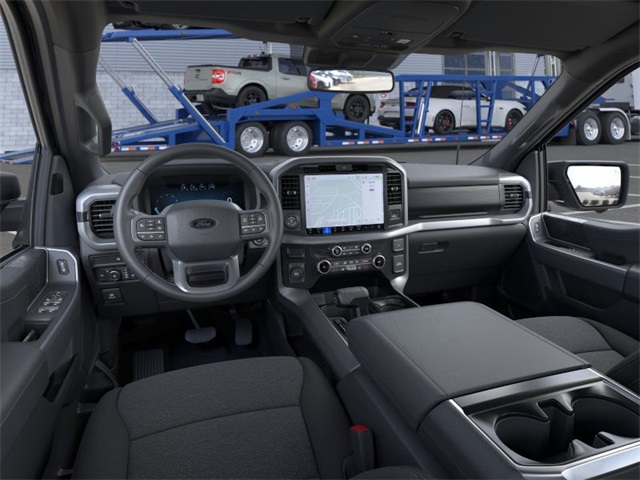 2025 Ford F-150 XLT photo 7