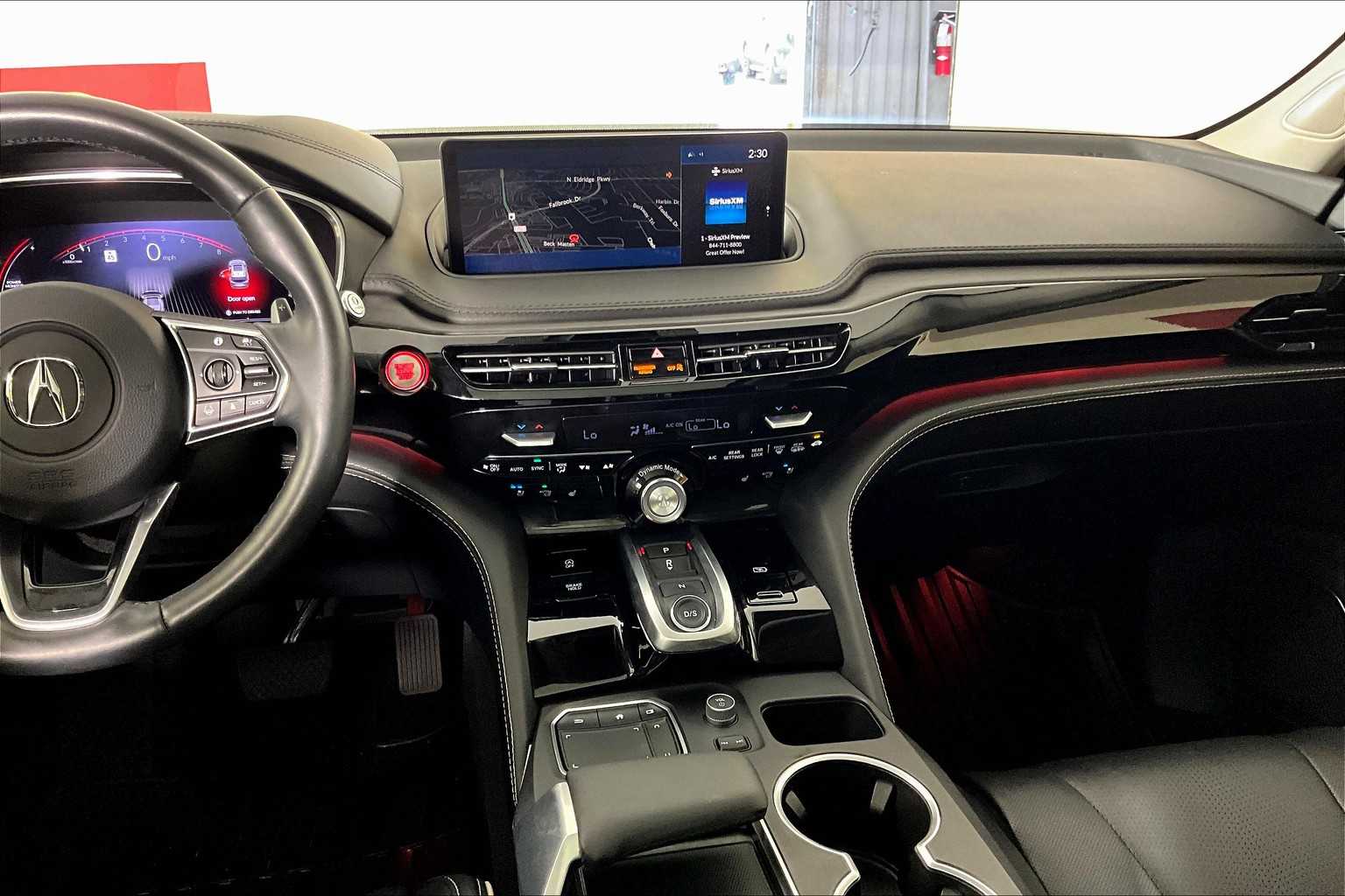 2023 Acura MDX SH-AWD Advance photo 3
