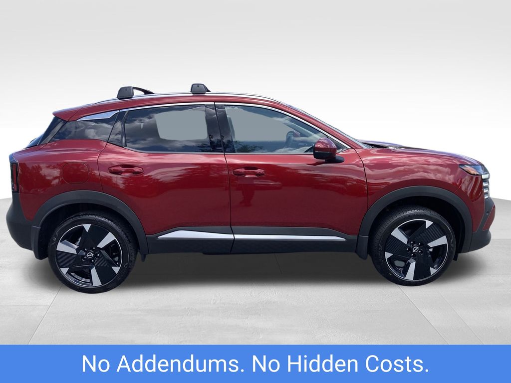 2025 Nissan Kicks SR photo 3