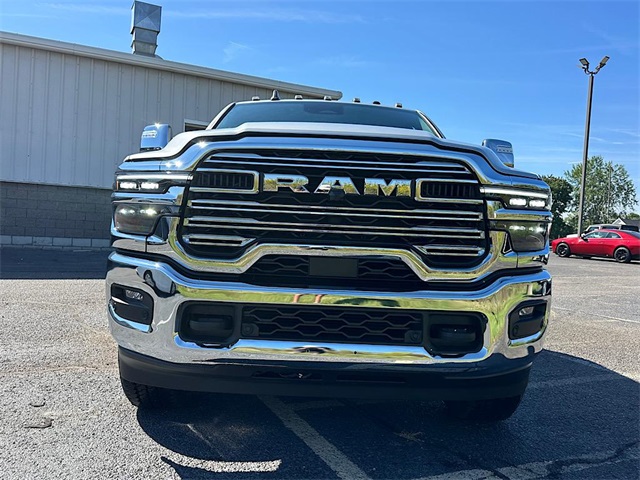 2026 Ram 3500 Laramie photo 2