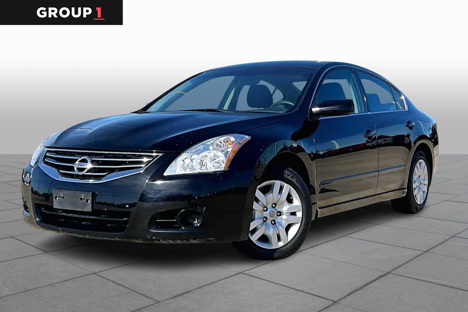 2012 Nissan Altima S's photo