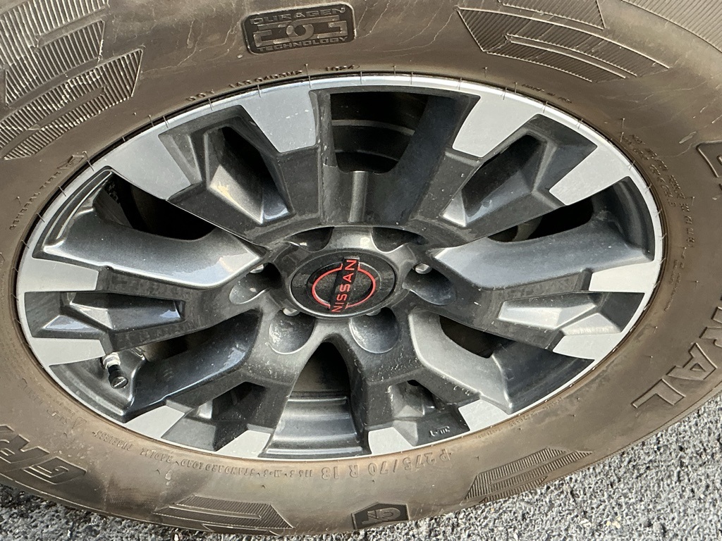 2024 Nissan Titan PRO-4X photo 6