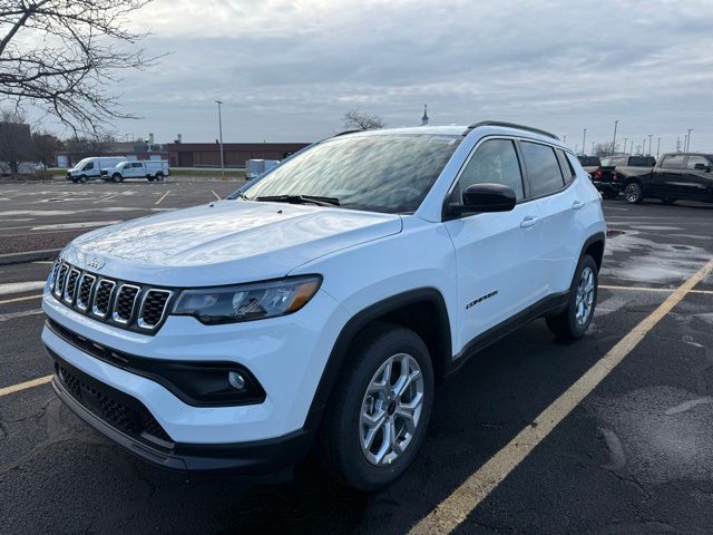 2026 Jeep Compass Latitude's photo