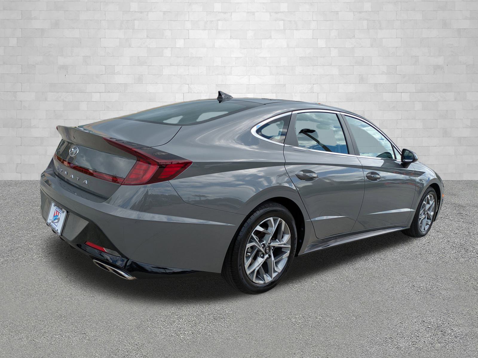 2023 Hyundai Sonata SEL photo 2