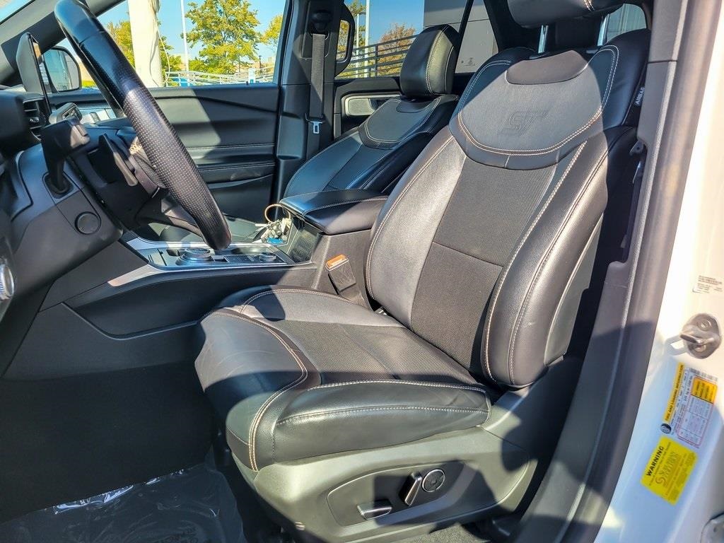 2020 Ford Explorer ST photo 8