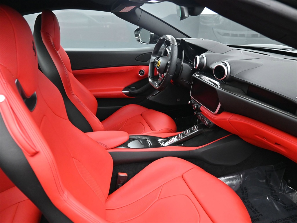 2023 Ferrari Portofino Base photo 2