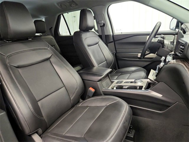 2024 Ford Explorer Limited photo 31