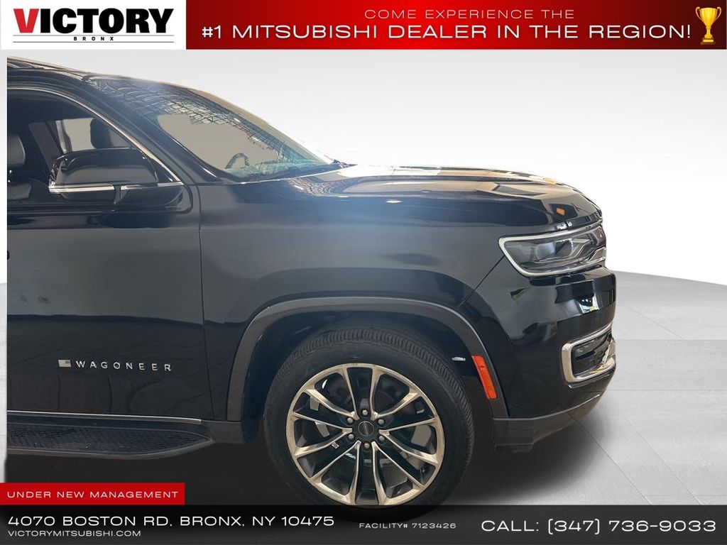 2022 Jeep Wagoneer Series II photo 3