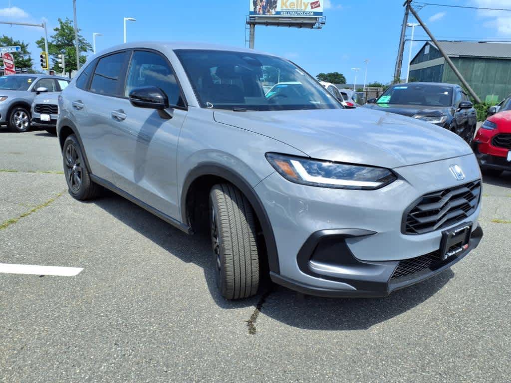 2026 Honda HR-V Sport photo 2
