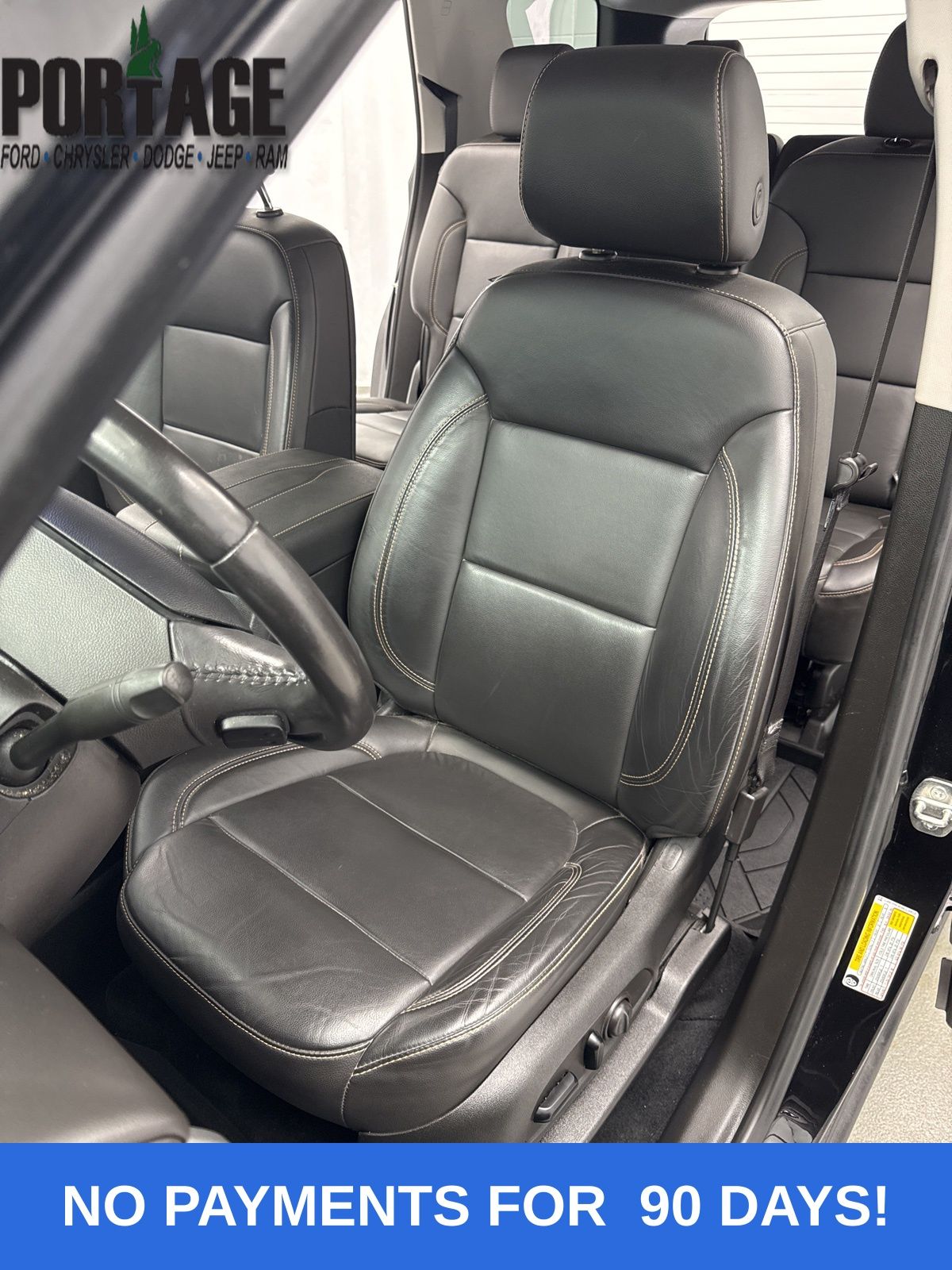 2021 Chevrolet Traverse Leather photo 7