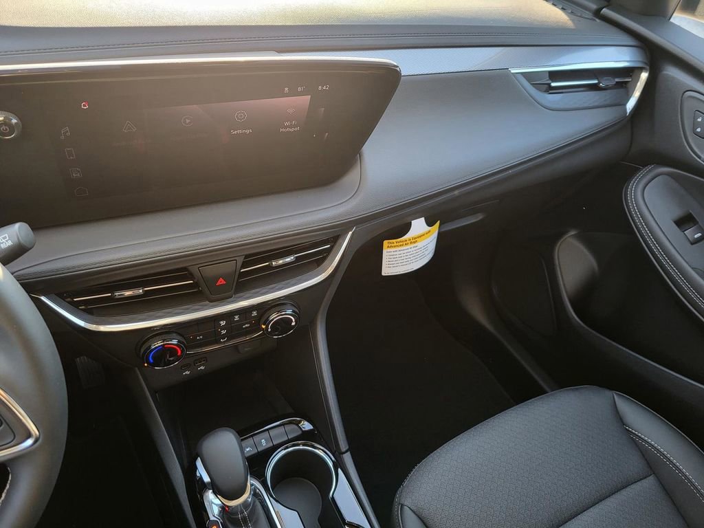 2026 Buick Encore GX Preferred photo 7