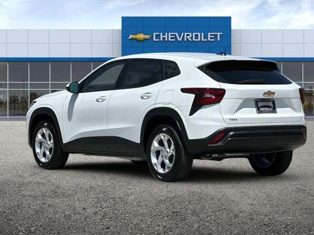 2026 Chevrolet Trax LS photo 5