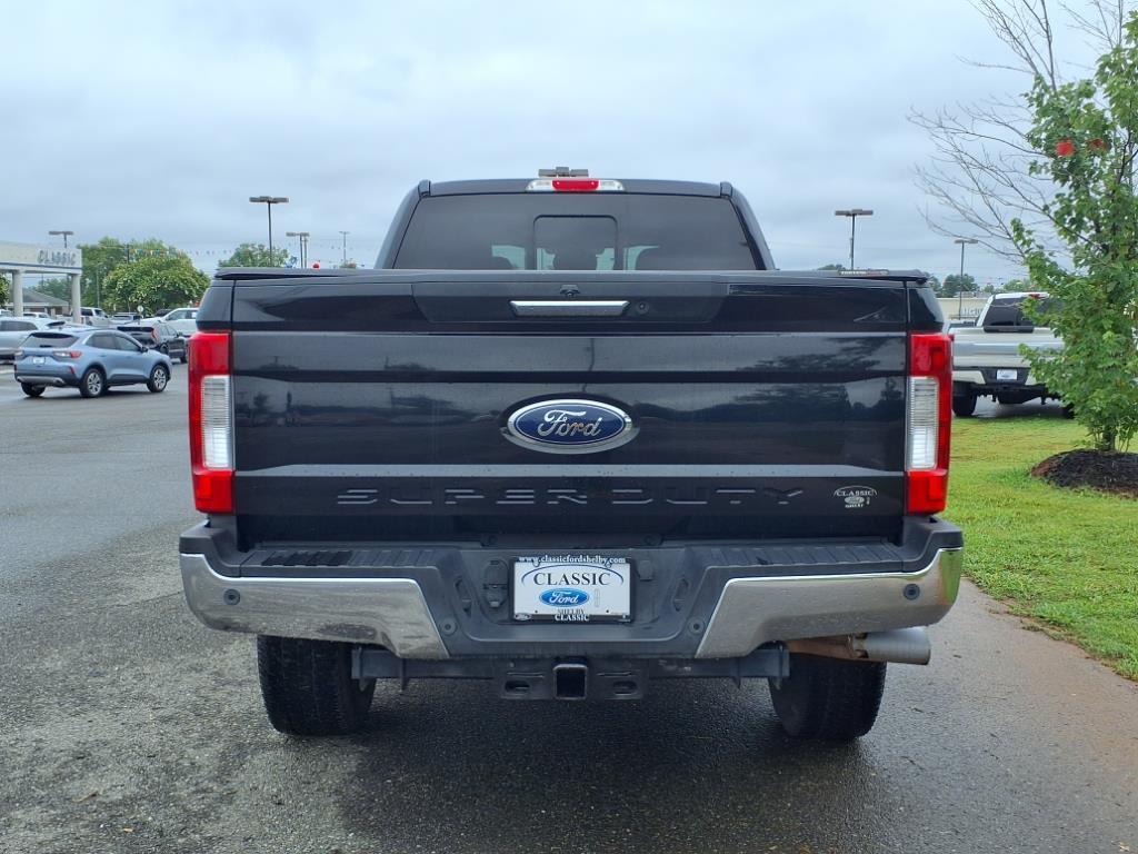 2019 Ford F-250 Lariat photo 15