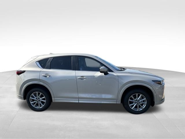 2025 Mazda CX-5 2.5 S Preferred photo 3