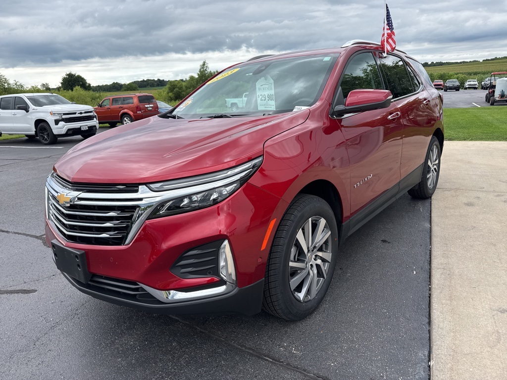 2023 Chevrolet Equinox Premier photo 2