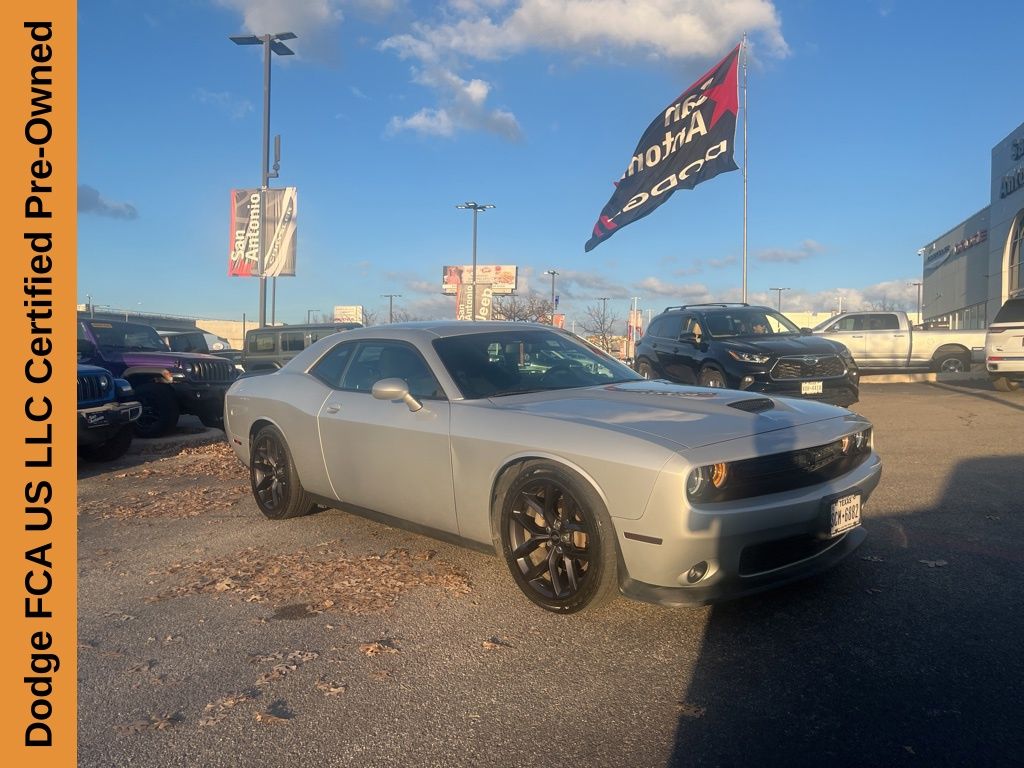 2021 Dodge Challenger GT's photo