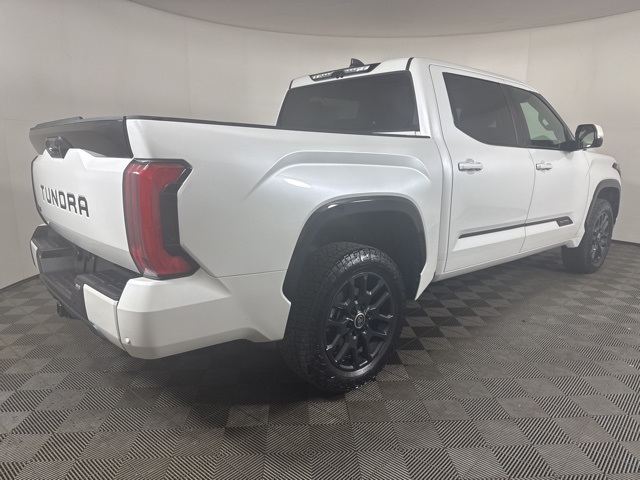2024 Toyota Tundra Platinum photo 3