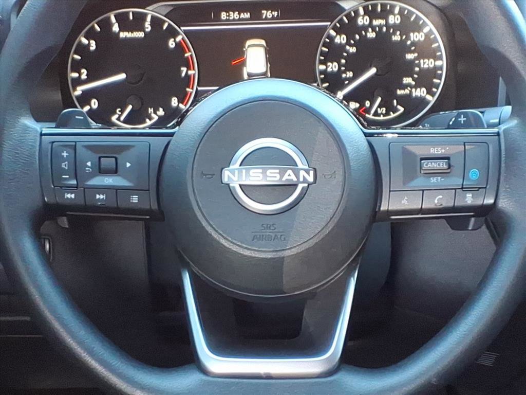 2023 Nissan Rogue SV photo 6