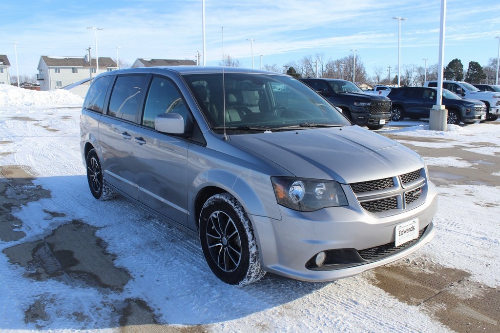 2019 Dodge Grand Caravan GT's photo