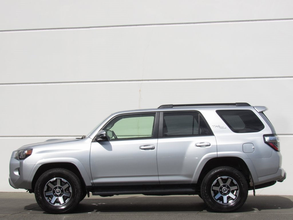2024 Toyota 4Runner TRD Off-Road Premium photo 4