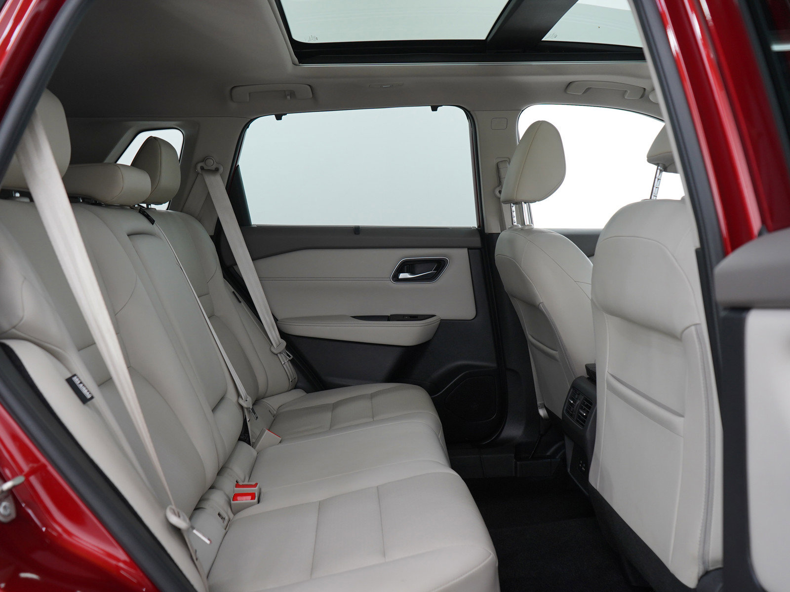 2021 Nissan Rogue SV photo 12