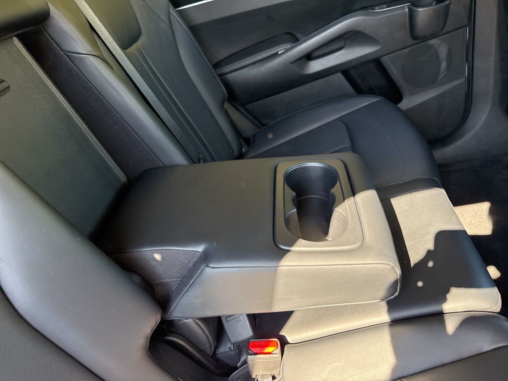 2021 Kia Sorento S photo 12