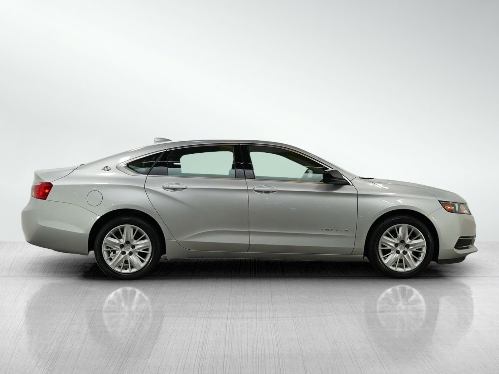 2017 Chevrolet Impala LS photo 5