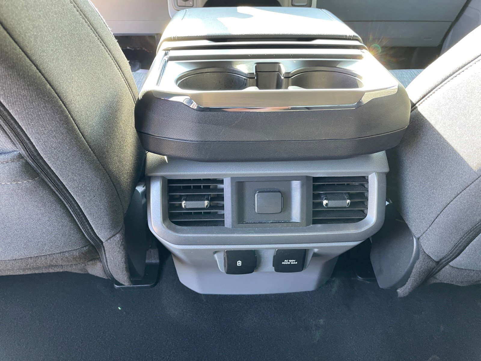 2023 Ford F-150 XLT photo 18