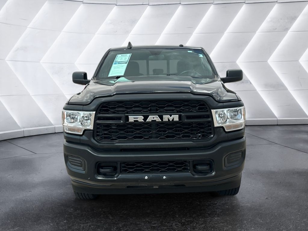 2022 Ram 2500 Tradesman photo 2