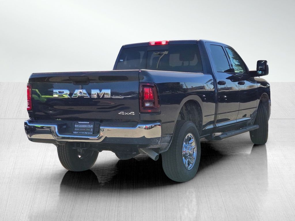 2025 Ram 2500 Tradesman photo 3