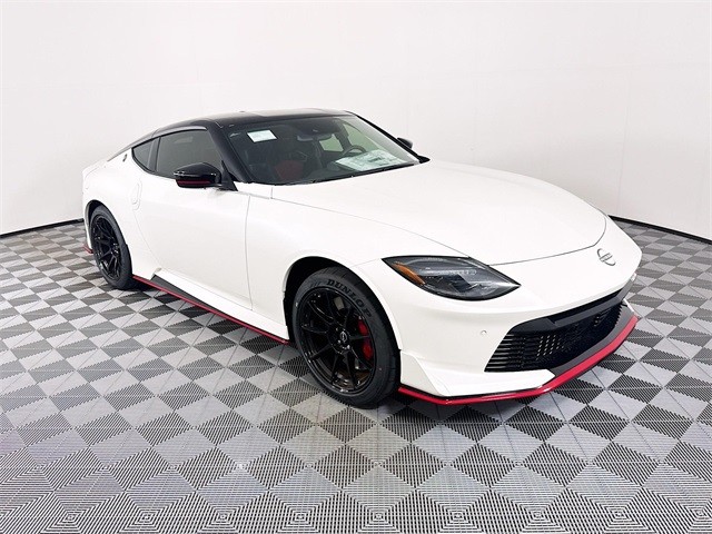 Nissan Nismo ウィンドブレーカー Sサイズ　2025年モデル 2025 Nissan Z Nismo New Design Revealed - Look Small and