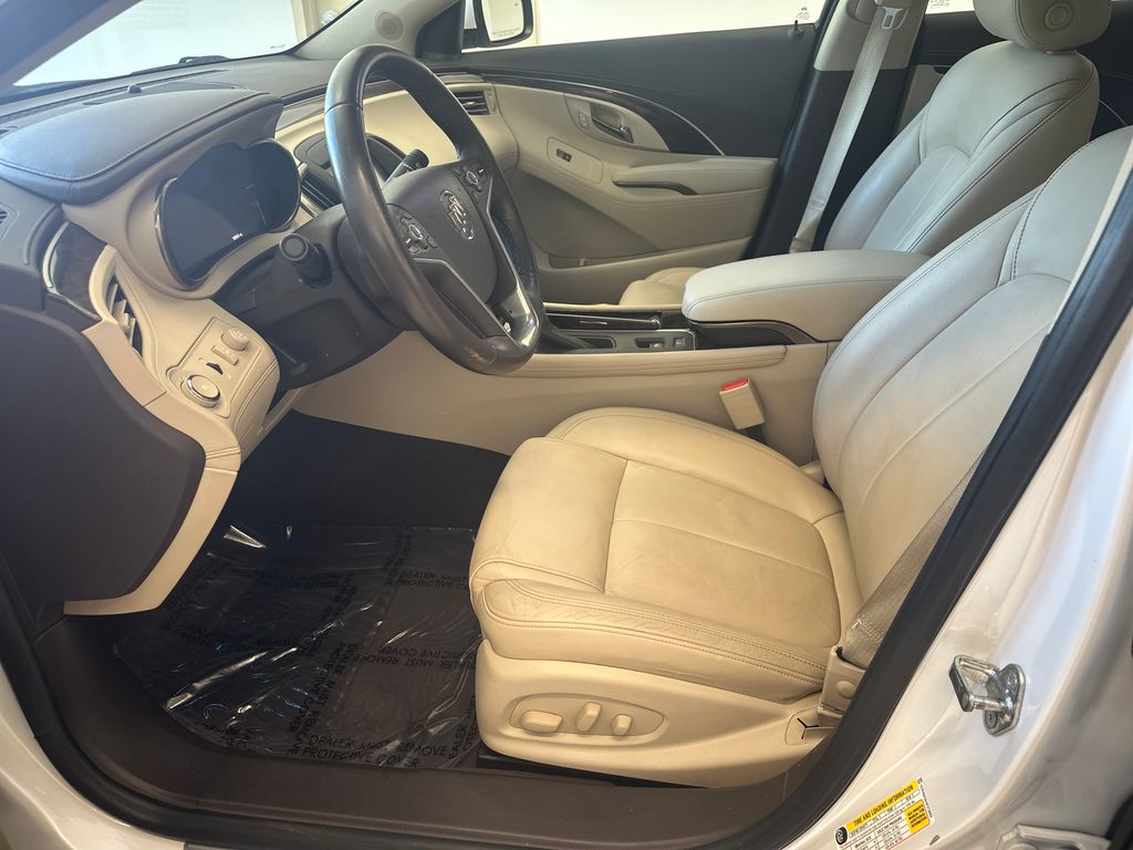 2016 Buick LaCrosse Sport Touring photo 11