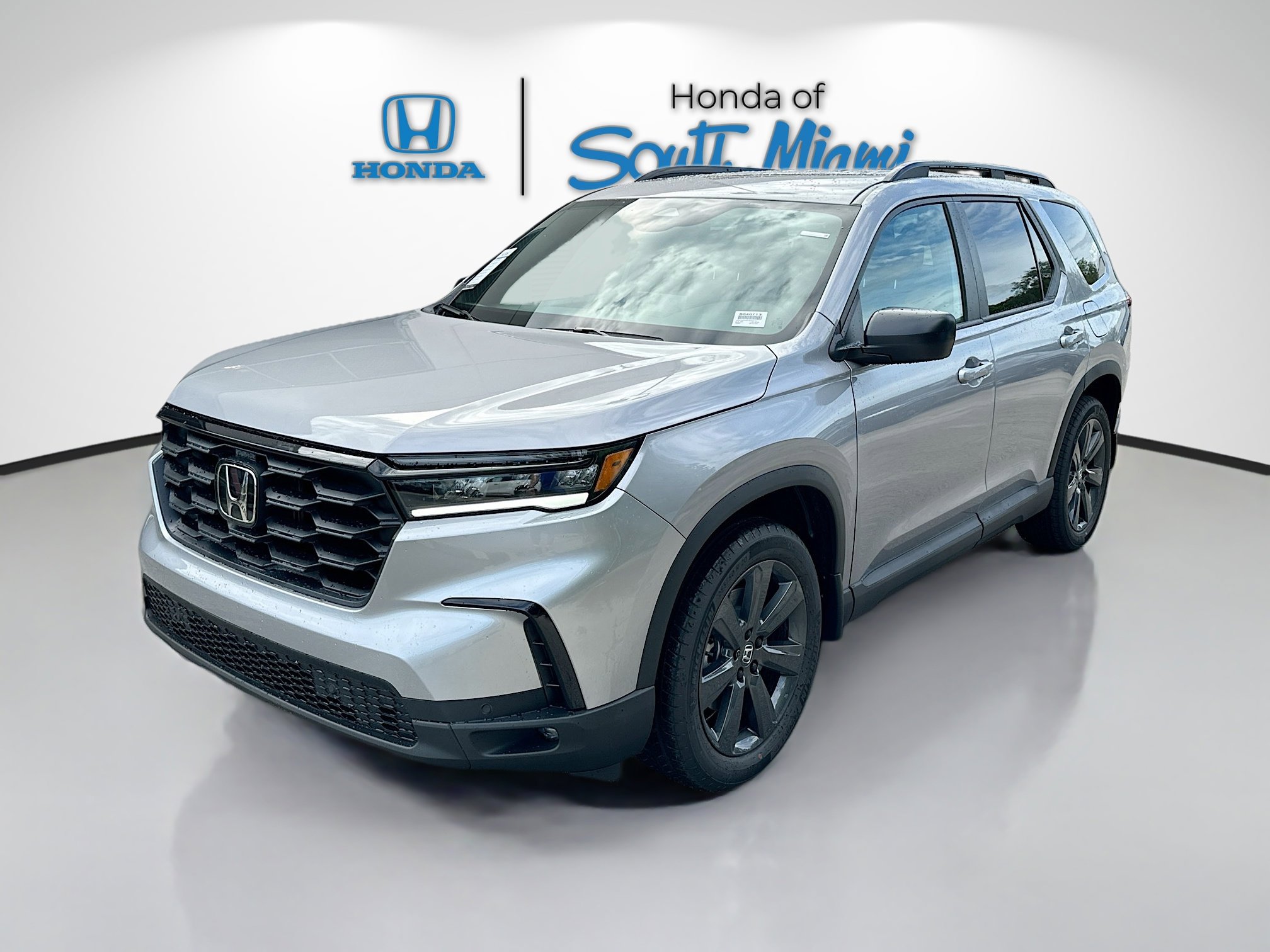 2025 Honda Pilot Sport photo 3