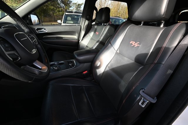 2015 Dodge Durango R/T photo 4