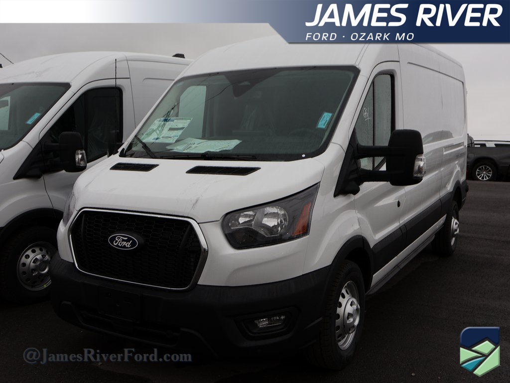2026 Ford Transit Van Base's photo