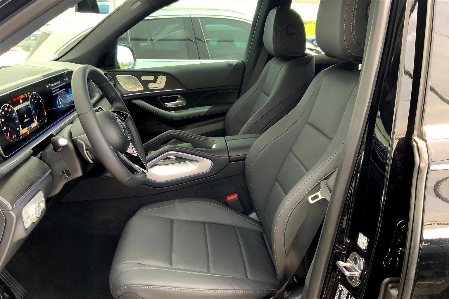 2025 Mercedes Benz GLE 450 4MATIC photo 13