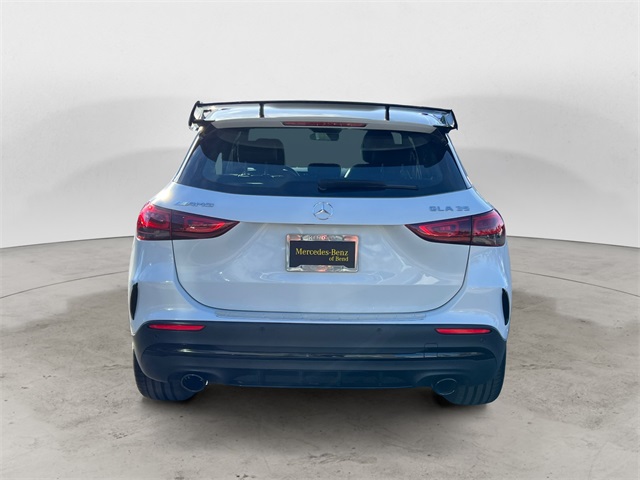 2021 Mercedes Benz GLA 35 AMG 4MATIC photo 4