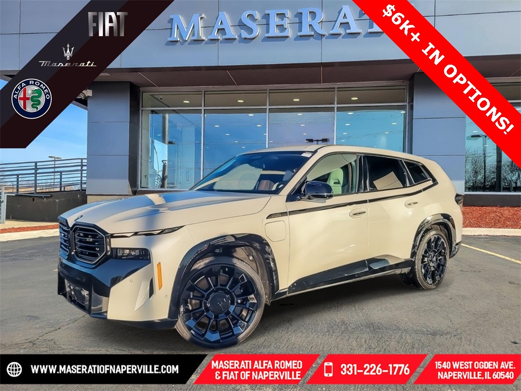 2023 BMW XM Base's photo