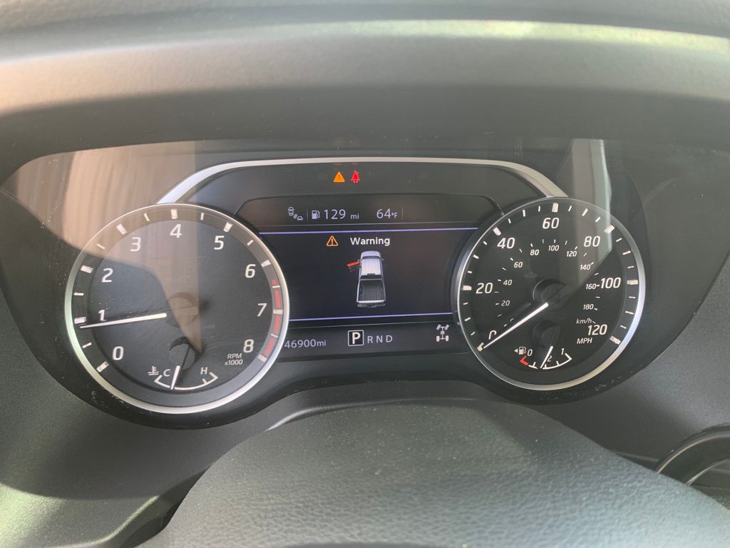 2023 Nissan Titan SV photo 13