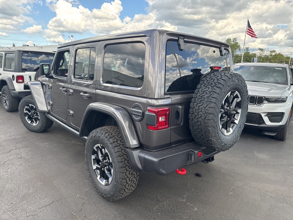 2025 Jeep Wrangler Rubicon photo 8