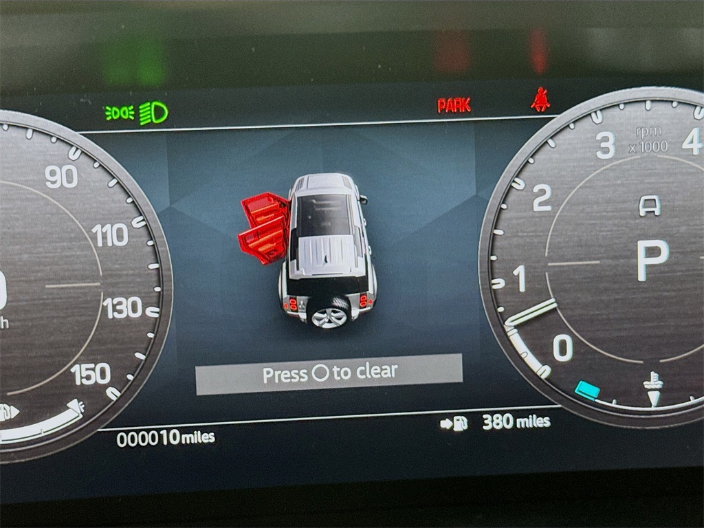 2025 Land Rover Defender 110 X-Dynamic SE photo 8