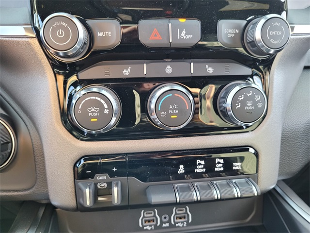 2025 Ram 1500 Big Horn Lone Star photo 23