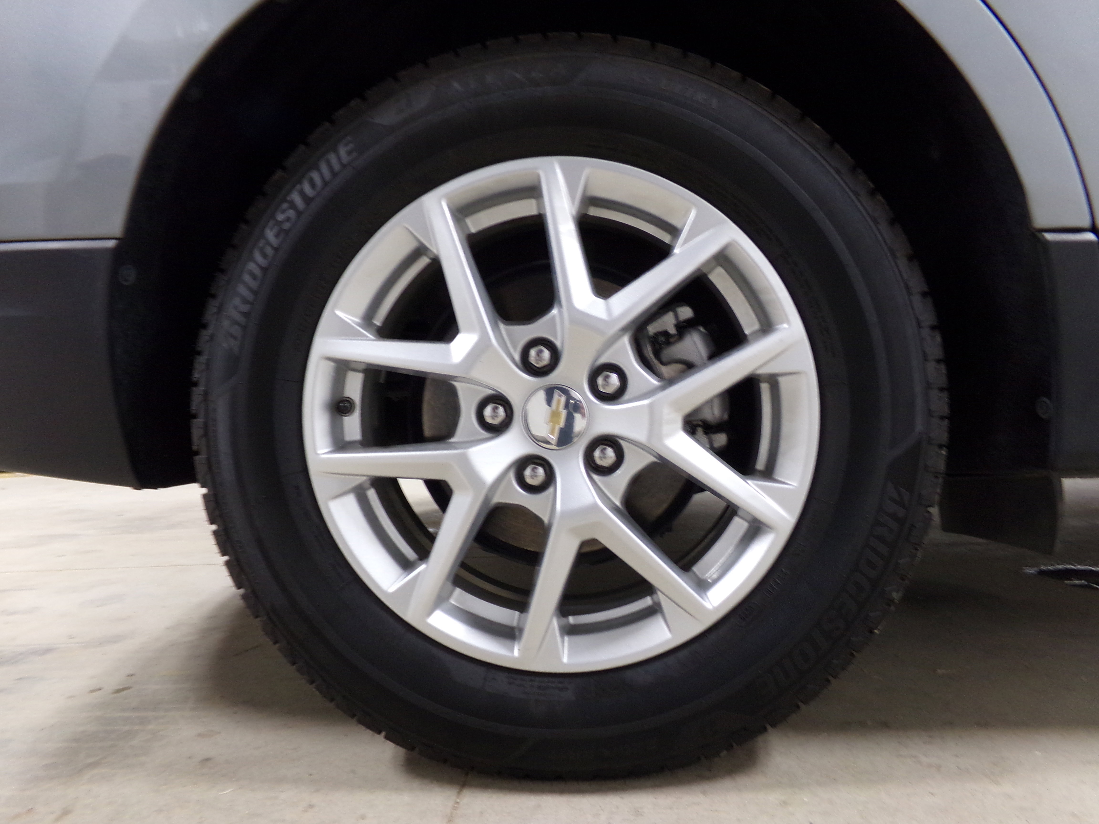 2023 Chevrolet Equinox LT photo 12